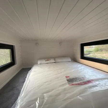 Holiday home Tiny Silent House River Zblewo