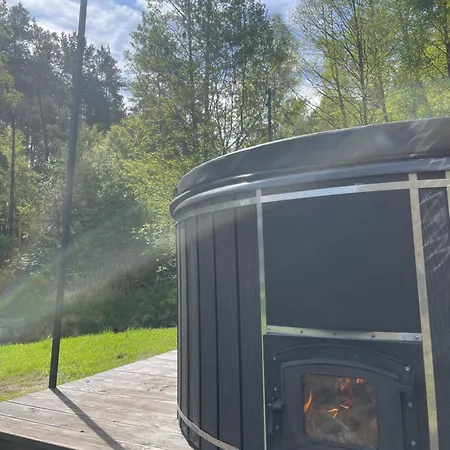 Tiny Silent House River Dom wakacyjny