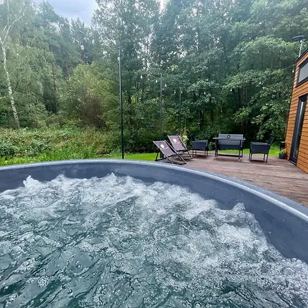 Tiny Silent House River * زبليفو