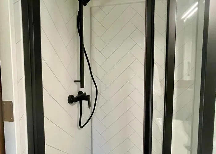 Tiny Silent House River بيت للعطل زبليفو