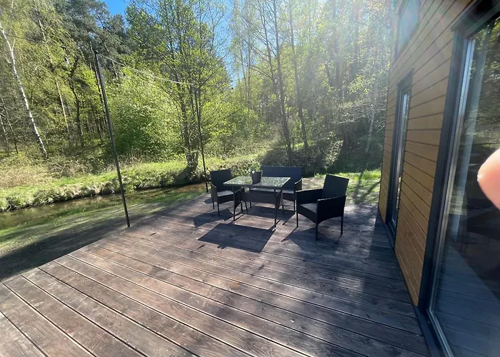 Tiny Silent House River 別荘 ズブレボ