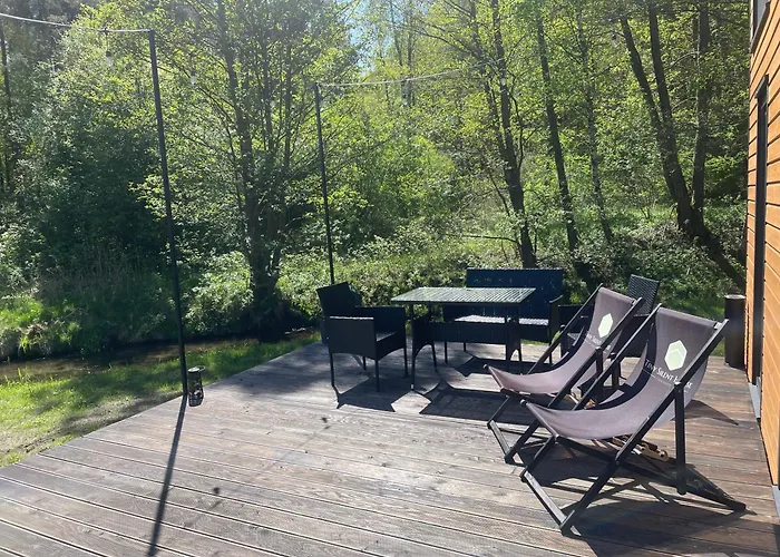 بيت للعطل Tiny Silent House River