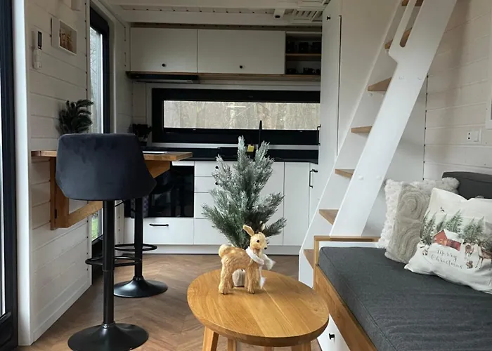 Tiny Silent House River ズブレボ