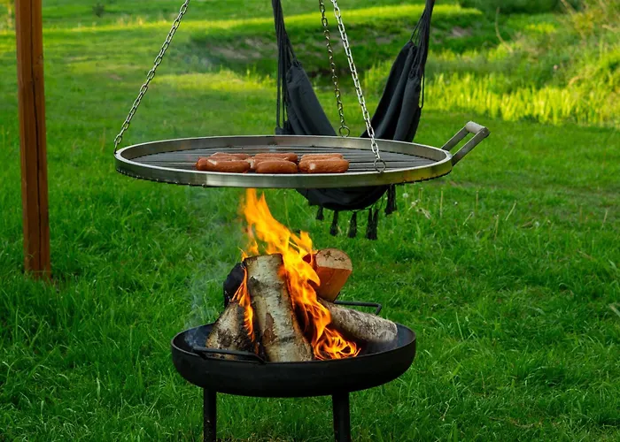 Tiny Silent House River * زبليفو